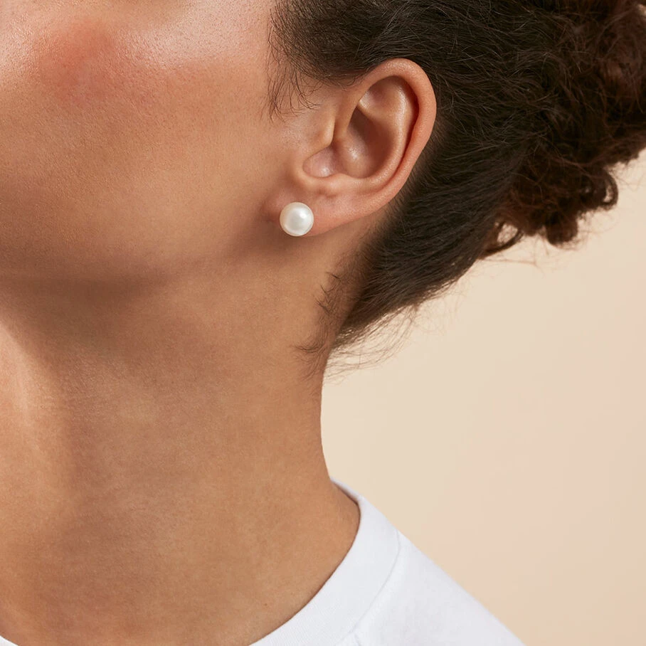 Boucles D'oreilles Puces PERL - Perle / Argenté 2 Boucles D'oreilles Puces PERL - Perle / Argenté – Image 2